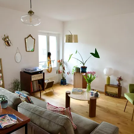 Apartment Beautiful With View On The Faubourg *