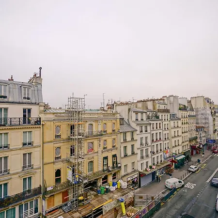 Beautiful With View On The Faubourg アパート パリ